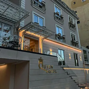Queen 4* Tirana